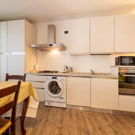 Loppia Bay By Wonderful Italy Bellagio