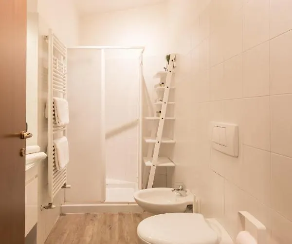 Loppia Bay By Wonderful Italy Bellagio