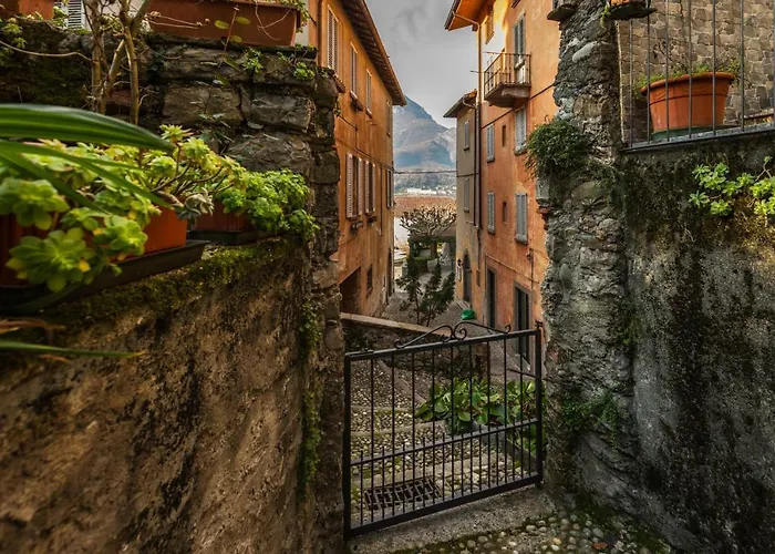 Loppia Bay By Wonderful Italy * Bellagio