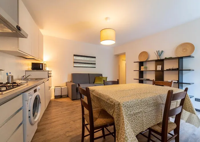 Loppia Bay By Wonderful Italy *