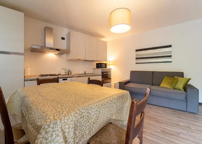 Loppia Bay By Wonderful Italy